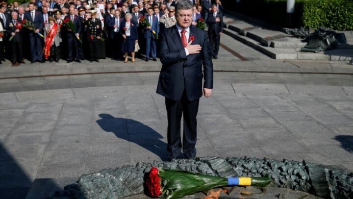 Исключение из праздников: откажется ли Украина от 8 марта и 9 мая  