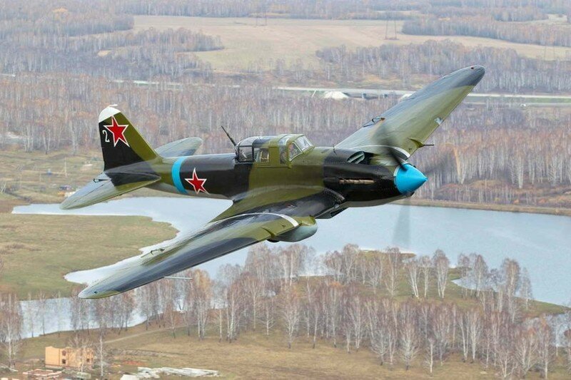 Штурмовик Ил-2 — русский «летающий танк»: ни один самолет не строили в таких количествах