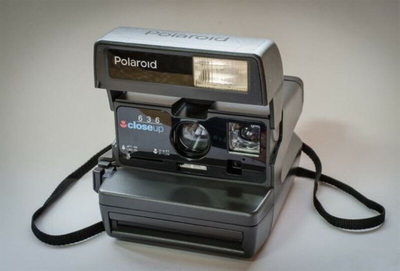 Polaroid вернулся