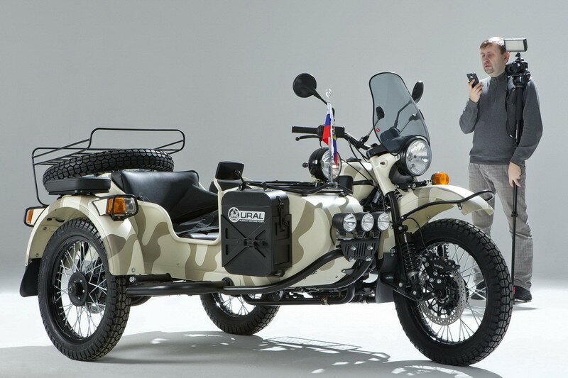 Мотоцикл Урал с кучей Фишек