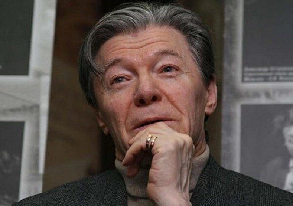 Легендарному актёру Александру Збруеву 79 лет