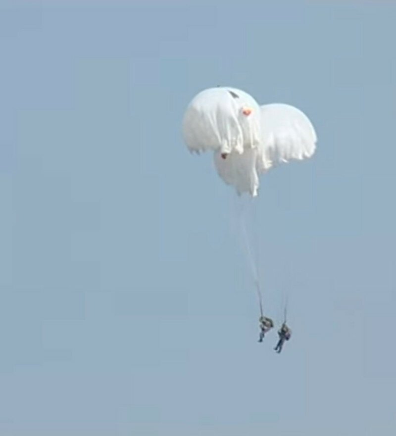 Во время совместных учений российских и белорусских десантников возникла "нештатная ситуация"