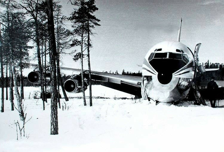Катастрофа Boeing 707 в Карелии