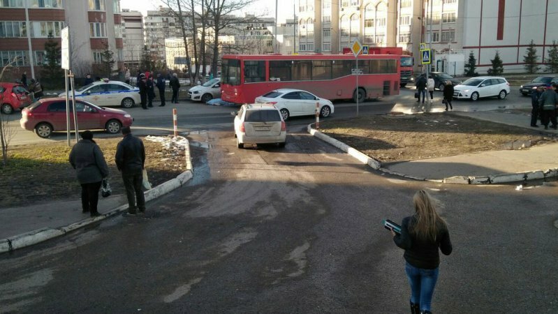 Авария дня. В Казани автобус насмерть сбил пенсионерку на глазах у супруга