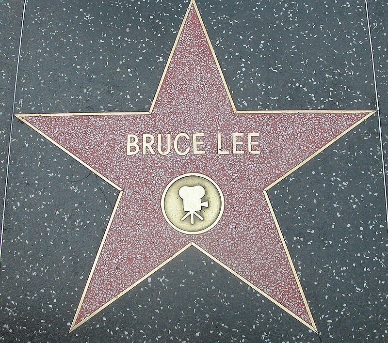 Легендарный Брюс Ли достиг всего, чего хотел, до 32 лет.Таким был его единственный секрет