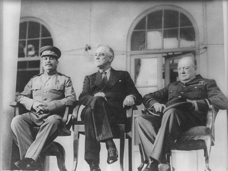 Либеральные мифы об истории Великой Отечественной Войны! Идеологическая война против России