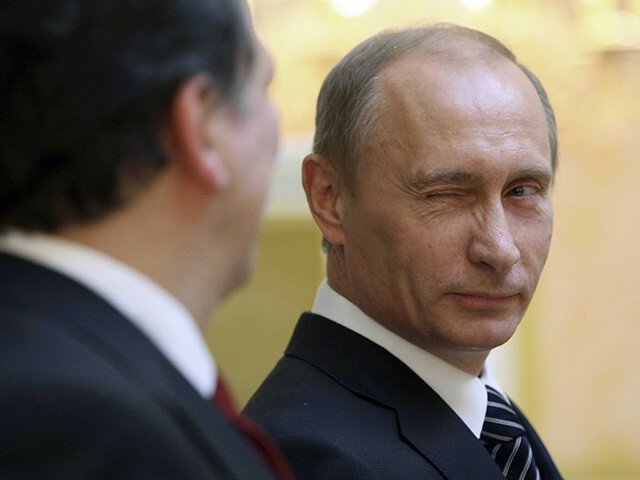 "С Путиным справляется только тот, кто принимает его незаконные правила"