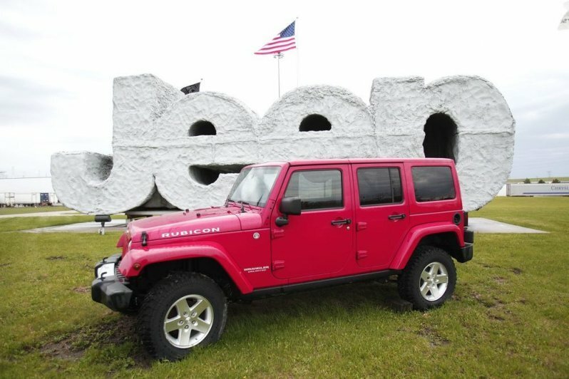 В США накрыли банду байкеров, которая угнала более 150 автомобилей марки Jeep