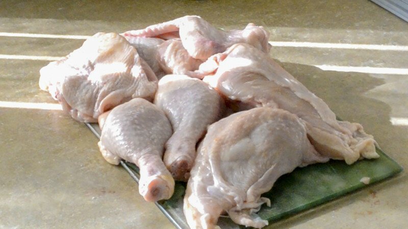 Как быстро и легко разделать курицу