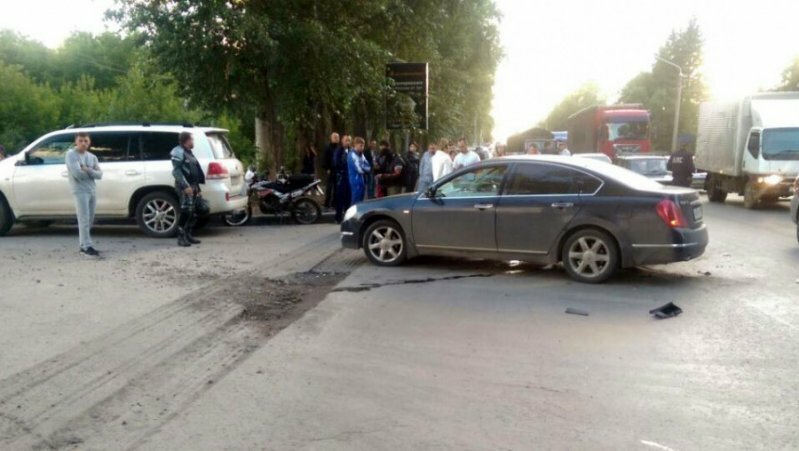 Авария дня. Мотоциклист погиб на перекрестке в Новосибирске