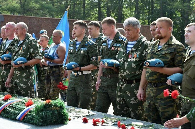 Правила поведения в день ВДВ  (А он уже не за горами)