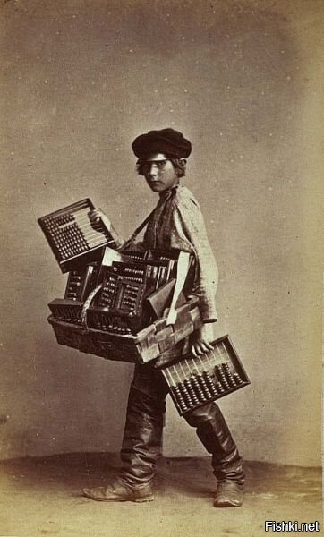 Уличный торговец, Россия, 1860-е