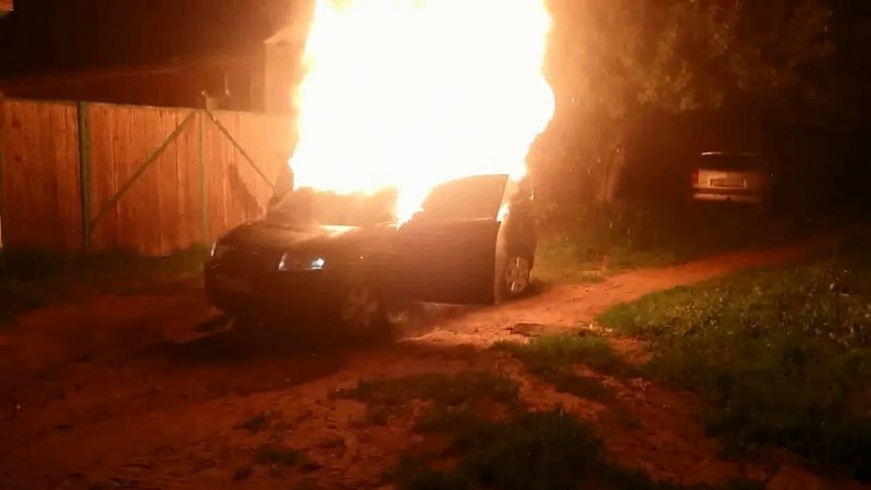 Возгорание в самодельном электромобиле Ауди