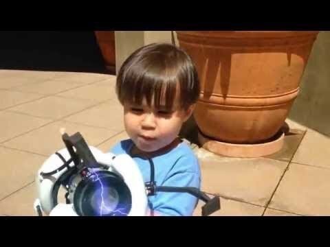 Когда папа неплохо владеет видео-монтажом