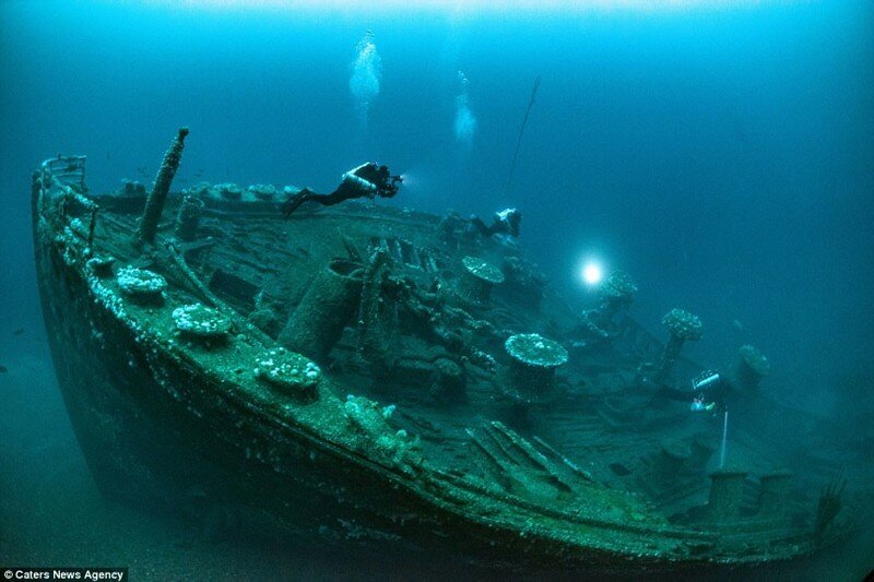 Век на дне Атлантики: фото британского военного лайнера, затонувшего 99 лет назад