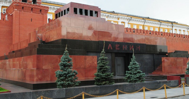 РПЦ на смерть Ленина: "Вечный покой твоей многострадальной, доброй и христианской душе..."	