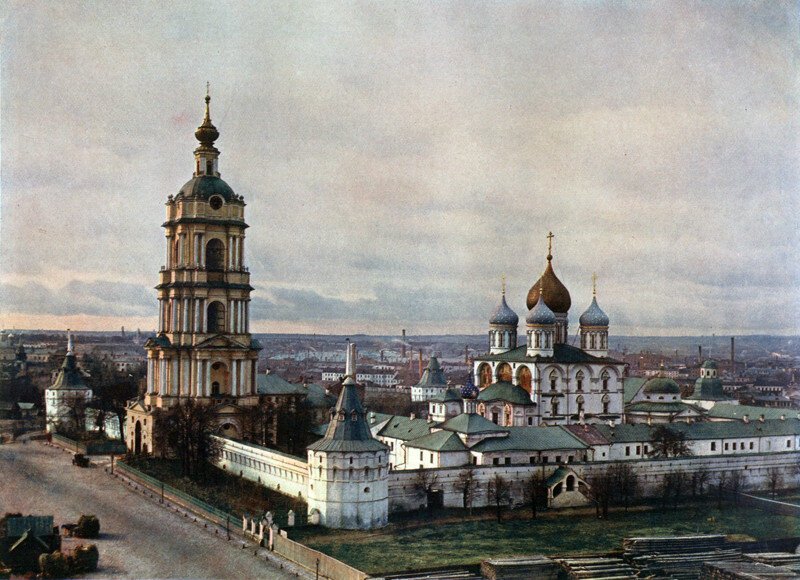 Кто сделал первый цветной снимок Москвы?