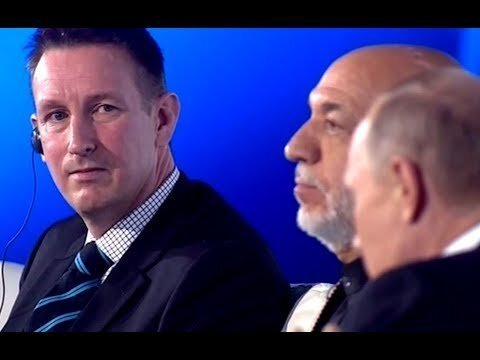 У Путина не хватило слов описать неспособность Порошенко думать