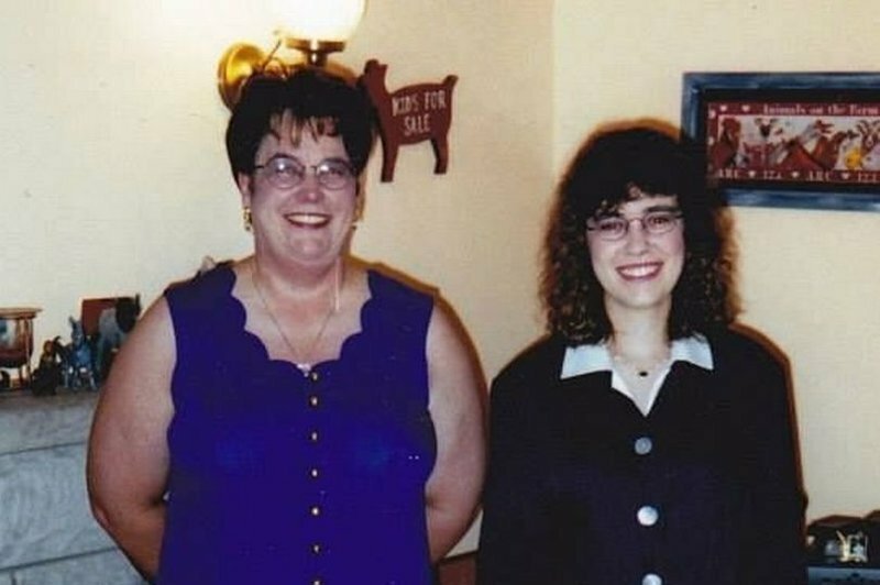 "Мама разрушила мою жизнь": американка узнала о мошенничестве лишь после смерти матери