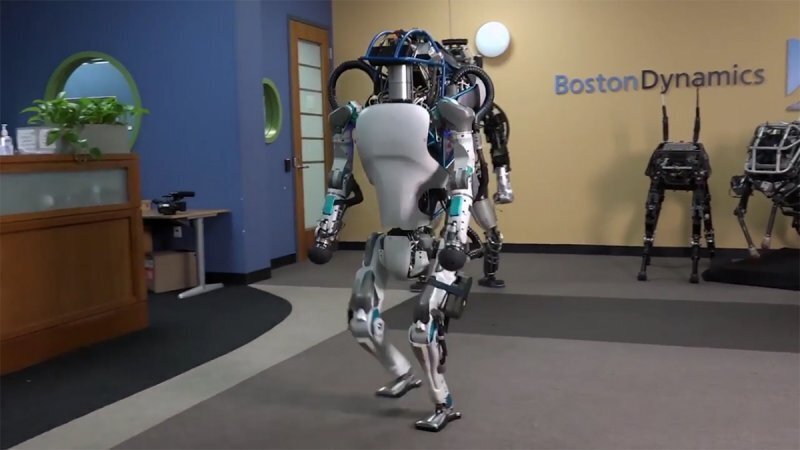 Boston Dynamics научила робота делать сальто