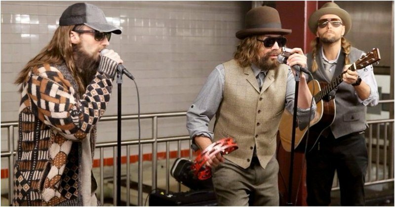 Группа Maroon 5 и популярный телеведущий разыграли людей в метро Нью-Йорка, выдав себя за уличных музыкантов