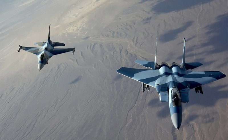 «Перехват» русских самолетов американским F-22 – очередной информационный вброс?