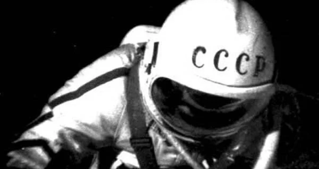 Американцы никогда не летали на Луну. СССР знал правду, но молчал