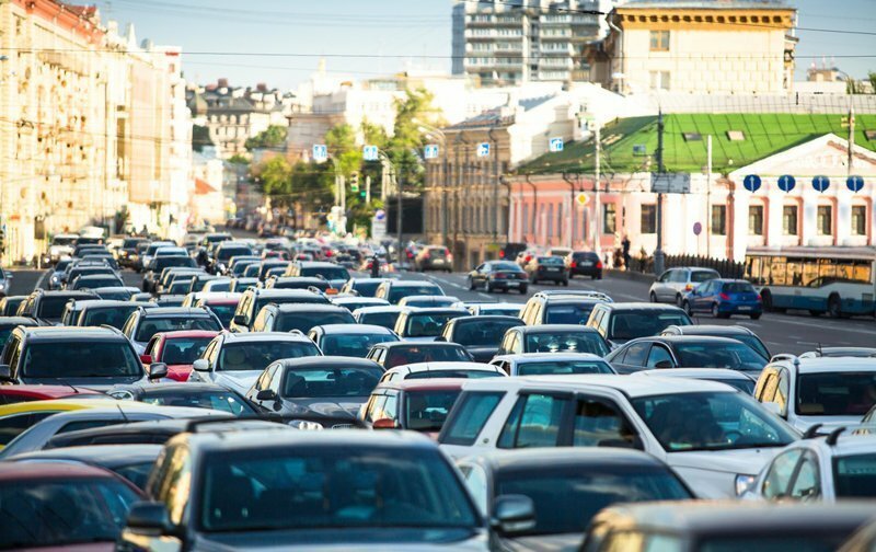 Москва и Питер попали в рейтинг городов с длиннейшими в мире пробками 