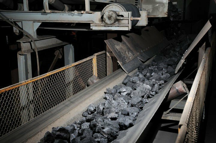 Похолодало. Киев снял санкции с российского поставщика угля «Южтранс»