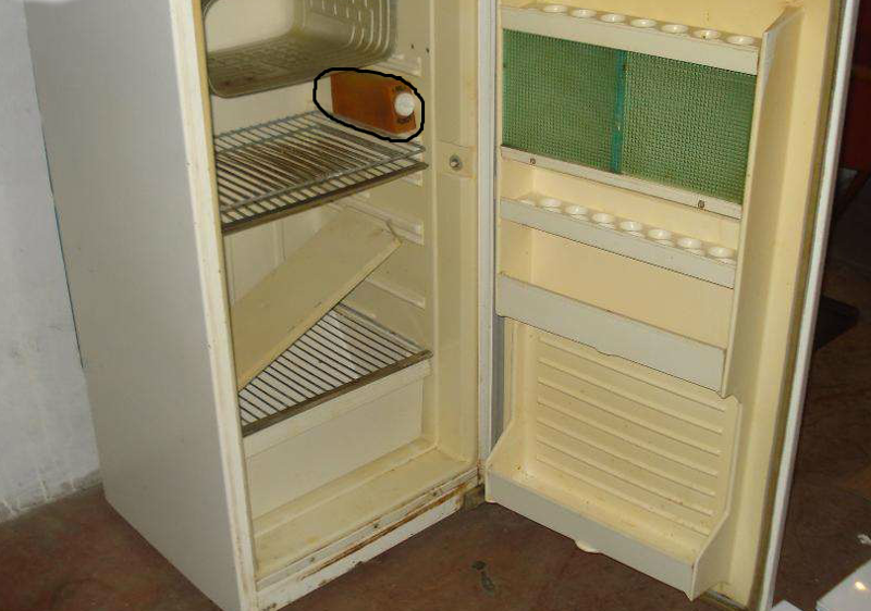 15 фантастических идей использования старого холодильника