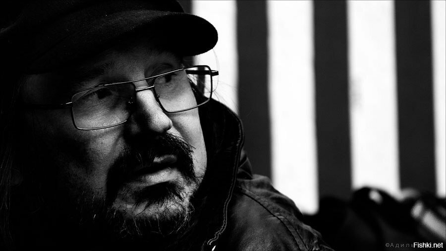25 февраля 1959 года родился кинорежиссёр, сценарист и продюсер Алексей Балаб...