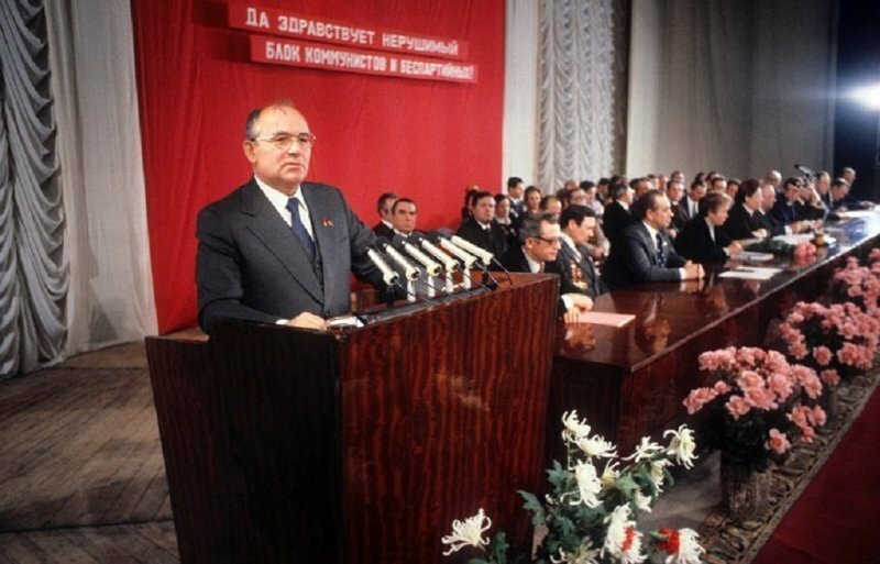 Архивные материалы США о том, как Горбачёву обещали "нерасширение" НАТО