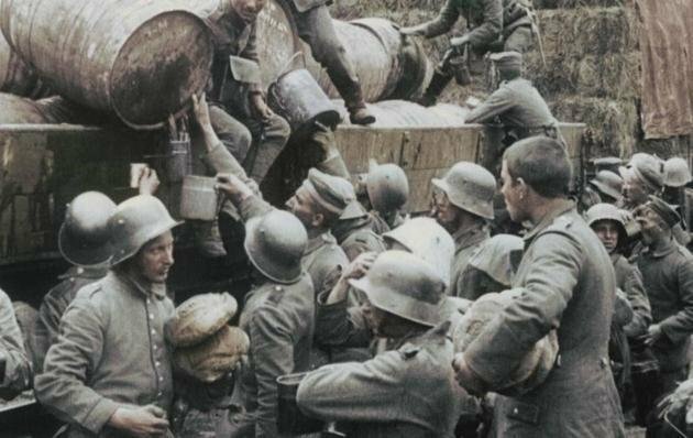 Первая Мировая Война: Хороший солдат - сытый солдат