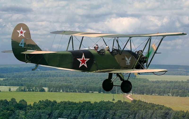 Ветеран авиации СССР:  биплан По-2 (У-2) авиаконструктора Николая Николаевича Поликарпова