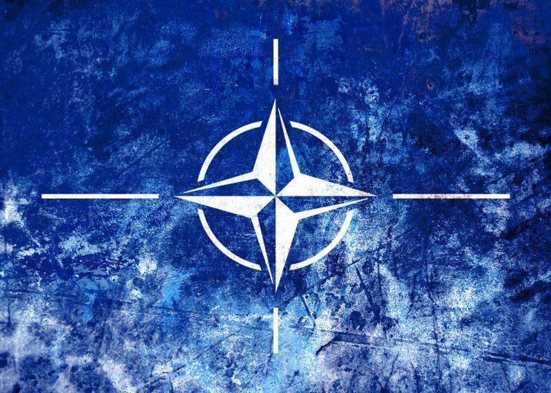НАТО продолжает расширять плацдармы на границе с Россией
