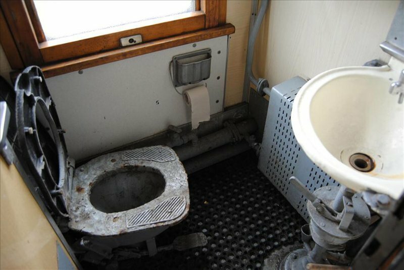РЖД откажутся от гравитационных туалетов к 2025 году