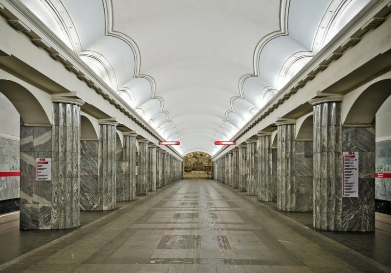 Станции метро в Санкт-Петербурге
