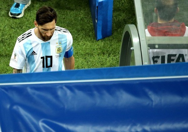 Мертвые не потеют: реакция соцсетей на разгромное поражение Аргентины