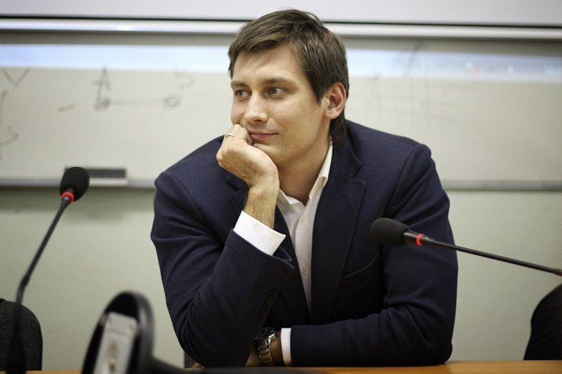«Кандидат» без программы: Гудков создает видимость участия в выборах мэра Москвы