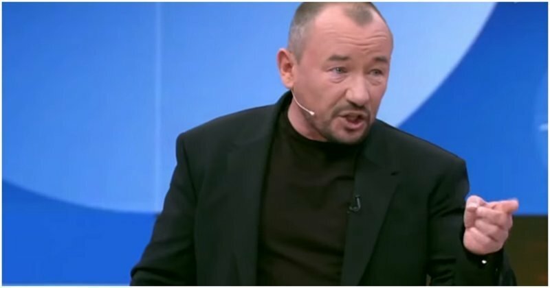 Ведущий "Первого канала" не смог удержаться от мата, обсуждая проигрыш российской сборной по футболу