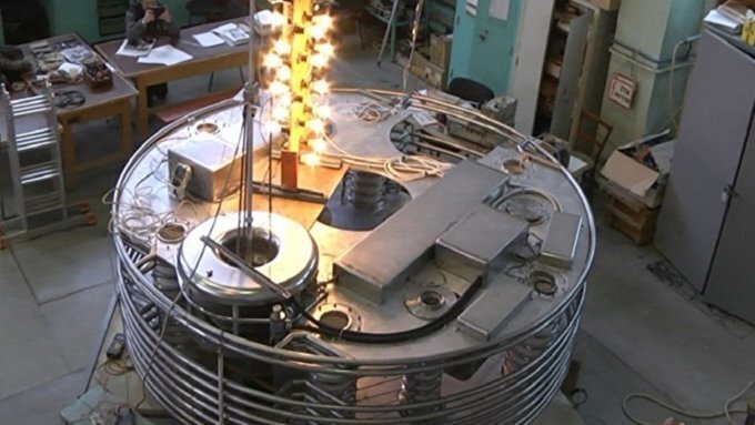 Физики из России создали "холодильник" для немецкого ускорителя антиматерии