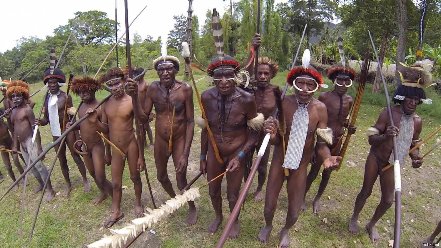 В Папуа - Новая Гвинея заподозрили избирательную комиссию в колдовстве и подт...