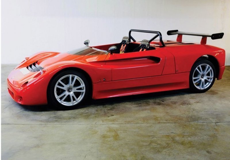 Maserati Barchetta из 90-х выставлен на продажу