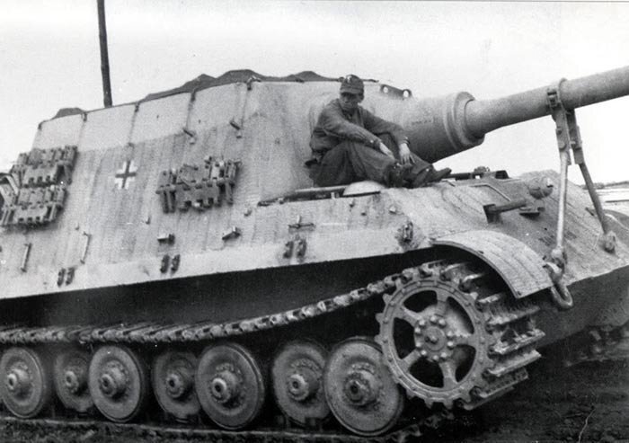 Бронетанковая техника Германии во Второй мировой войне. Истребитель танков «Jagdtiger» (Sd Kfz 186)