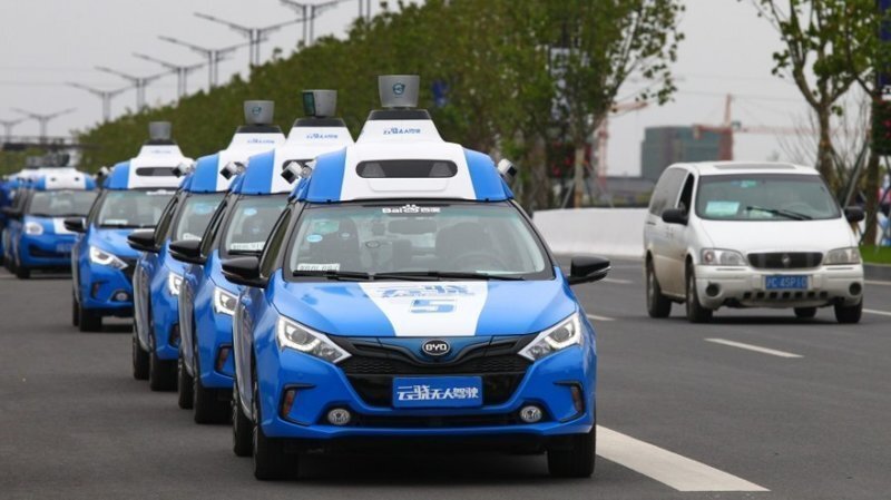 "Китайский Google" производит самоуправляемые авто