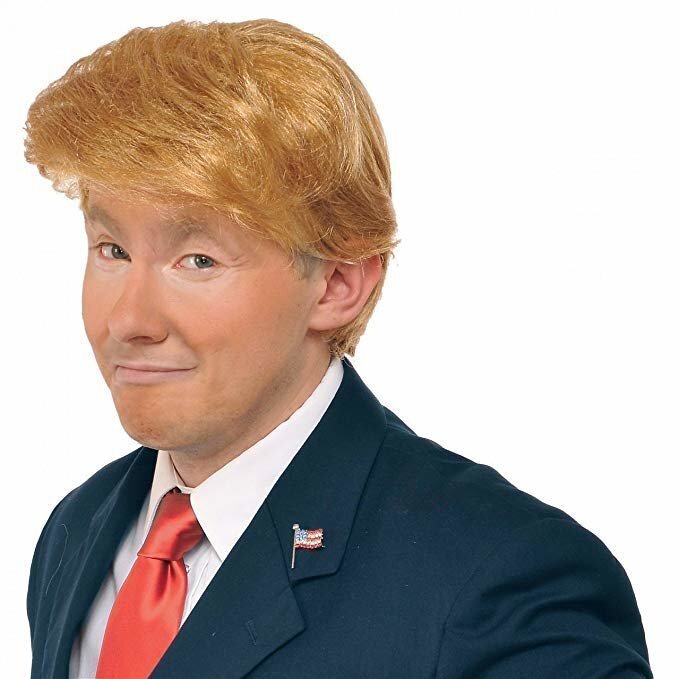 Любовница трампа. Трамп парик. Парик Дональда Трампа. Трамп в костюме. Костюмы Дональда Трампа.