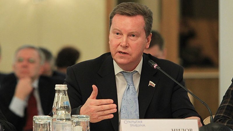 Депутат Олег Нилов: "У чиновников слюна от злобы пеной пошла"
