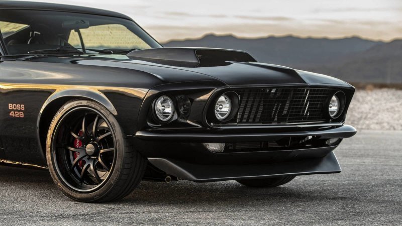 Ford Mustang Boss 429 возвращается в производство с 9-литровым мотором