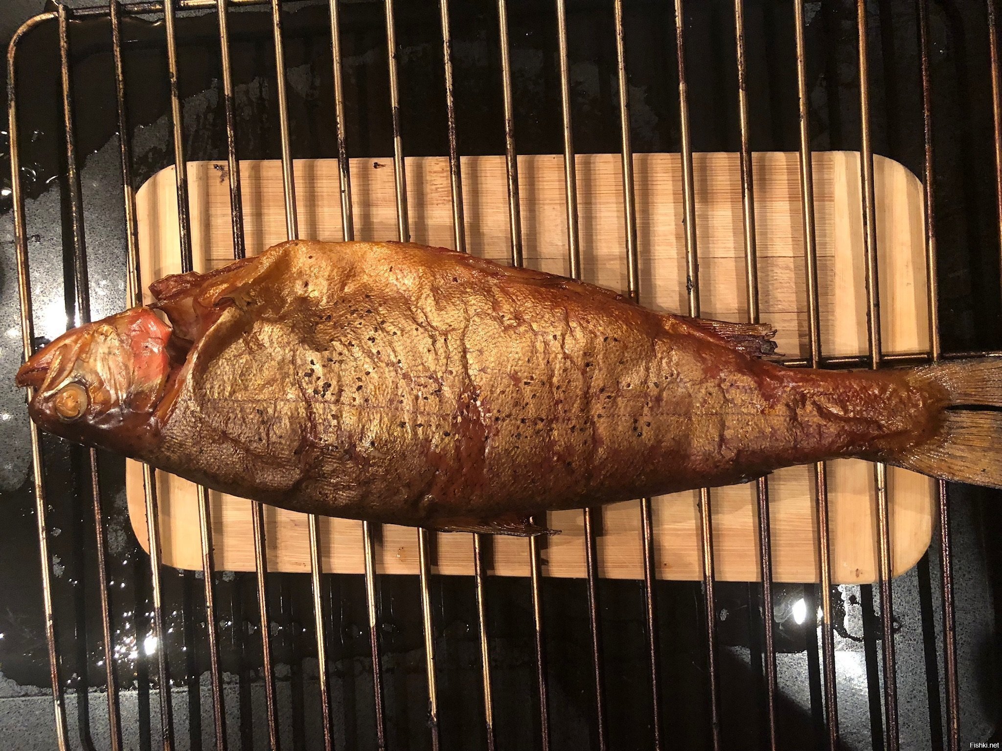 К сожалению не сам ловил за то сам коптил