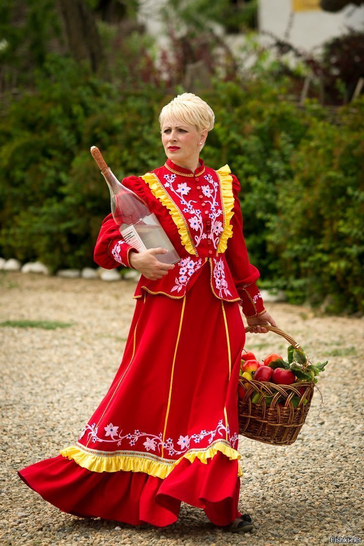 Конь остановлен,изба потушена,осталось казака дождаться